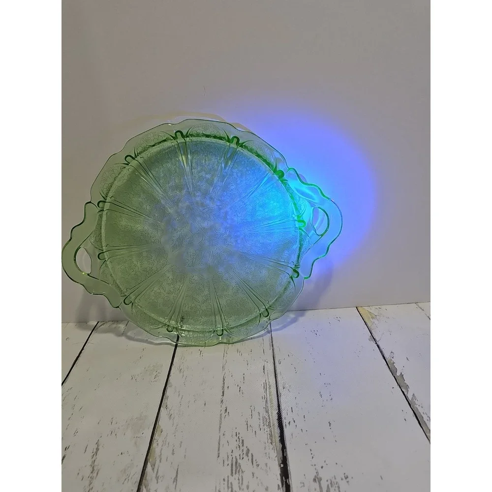 Jeanette Green Depression Glass  Cherry Blossom 2 Handled Cake Tray Plate